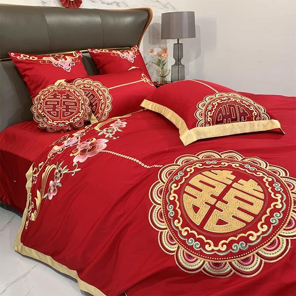 

bedding sets modern chinese wedding four piece set red cotton silk embroidery quilt cover bed sheet pillowcases