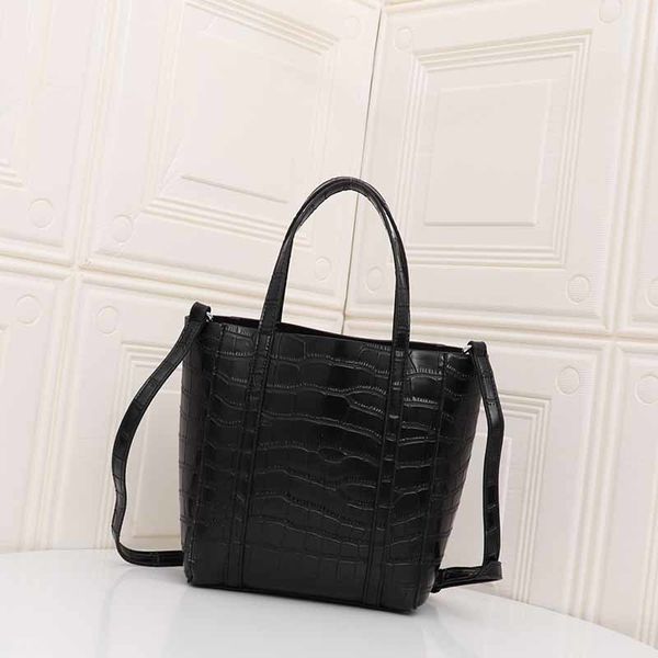 

quality crobody lady overize black crocodile leather handbag shoulder fashion bag ping
