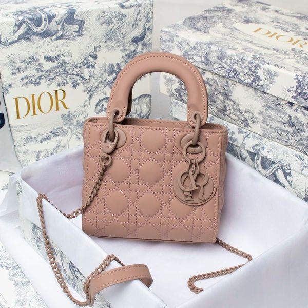 

christian luxurys designers bags xiaock2021 new bag women's trend fashion xiaoxiangfeng three lattice four lattice handbag ysj