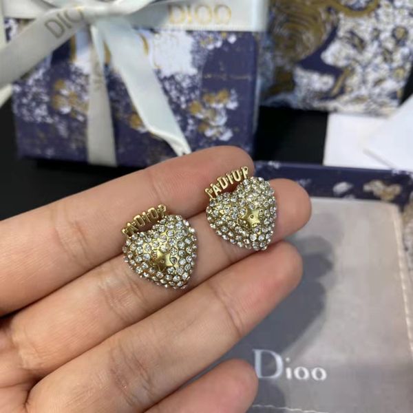 

d family / di new love model with letter earrings net red korean version high sense diamond inlaid fashionable female, Golden