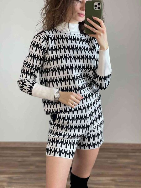 

women's sweaters casual slimming and age reducing suit women high neck houndstooth sweater + knitted shorts two-piece dq9z, White;black