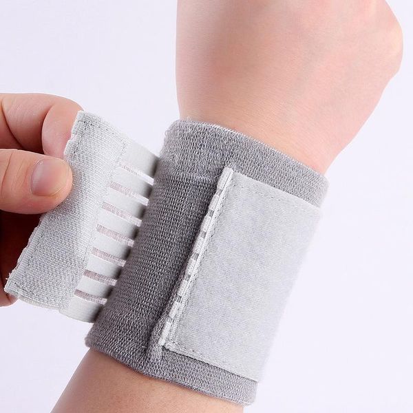 

wrist support professional sports bandages pads for basketball volleyball ftness whshopping, Black;red