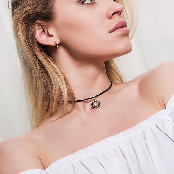 

chokers shuangsheng fashion 1mm black crystal female necklace rudder pendant bohemia jewelry for girl's gift, Golden;silver