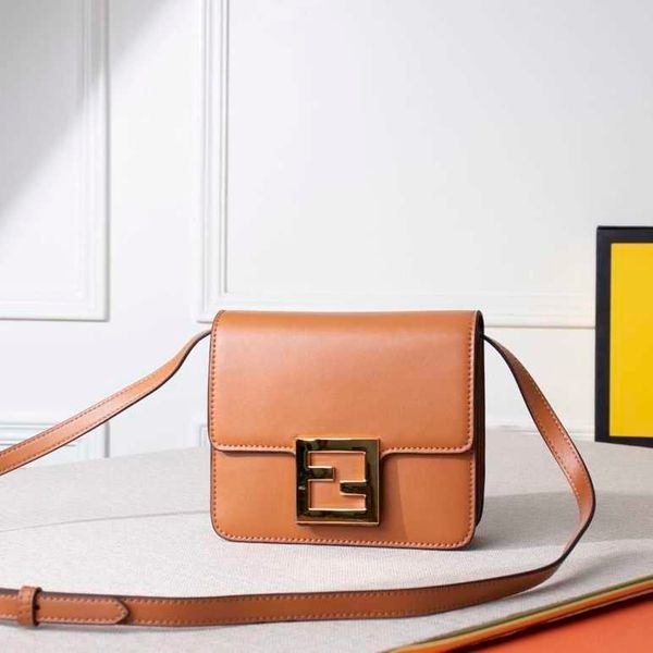 

2021 new trend tofu small square bag versatile leisure one shoulder messenger bag cowhide fashion retro shoulder female zly