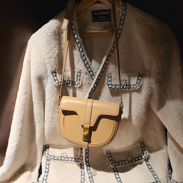 

design jewelry beibei new style fashion simple solid color buckle piggy one shoulder trend women's bag