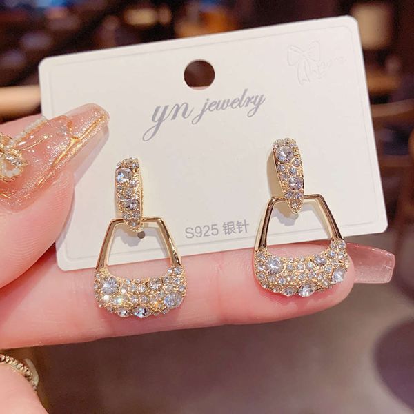 

full diamond geometric earrings women's simple and versatile temperament, Black