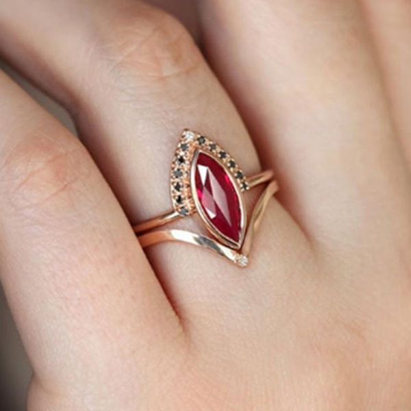 

cluster rings vintage red oval crystal set for women luxury rose gold color women's promise ring micro pave zircon jewelry accessories, Golden;silver