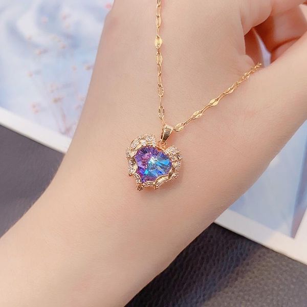 

pendant necklaces exquisite luxury ocean heart crystal trend elegant girl inlay zircon titanium steel necklace charm lady cocktail jewelry, Silver