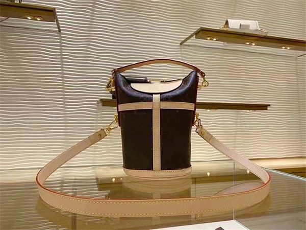 

women fashion cross body messenger bag barrel shaped shoulder handbag ladies luxurys designers bags soft canvas all match
