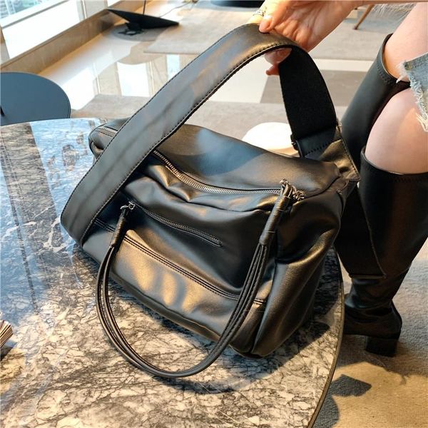 

black pu leather retro large-capacity bag handbags women's 2021 style fashion all-match simple shoulder tote cross body