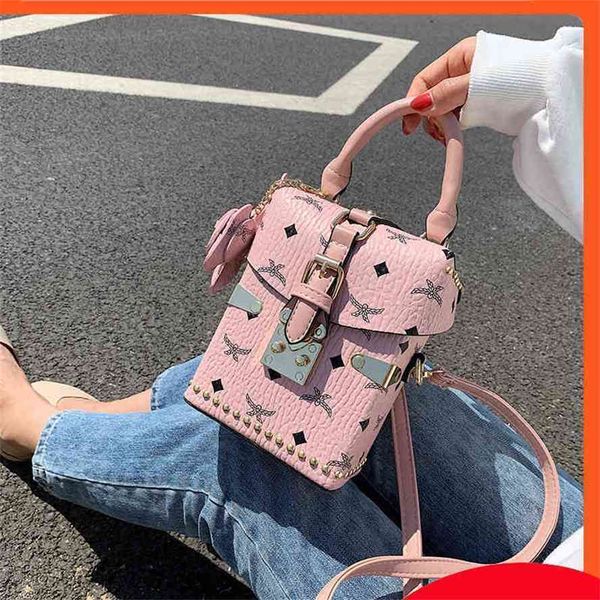 

2021 new small bag women's one shoulder messenger handbag