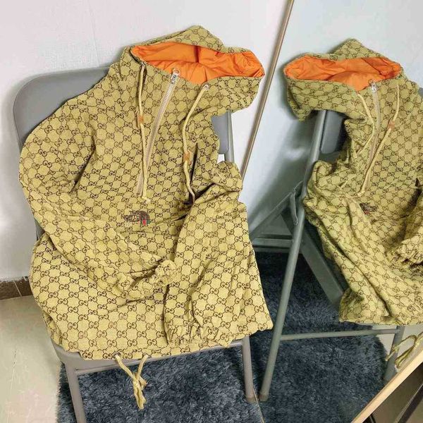 

2021 round neck men's plus size hoodies & sweatshirts with cotton printing and embroidery, 100% replica of european size 07, Black;brown