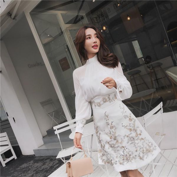 

two piece dress runway autumn skirt suits women's sets fashion lantern sleeve bows chiffon blouses + vintage beaded flower appliques s, White
