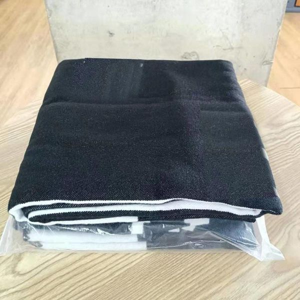 

blankets light luxury style letter blanket, shawl cover nap travel 800g, no box