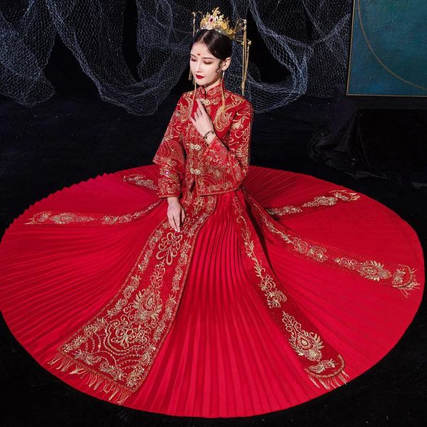 

chinese traditional bride groom clothing wedding dress female dragon phoenix gown slim cheongsam couple red evening ethnic
