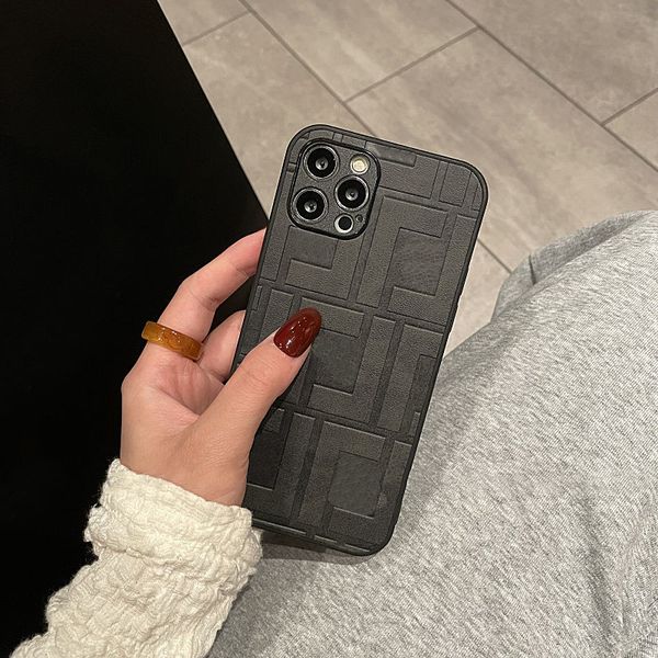 

luxurys designers soft cases european and american embossed leather apple 12promax mobile phone case iphone 11 luxury x / xs personalized 8p