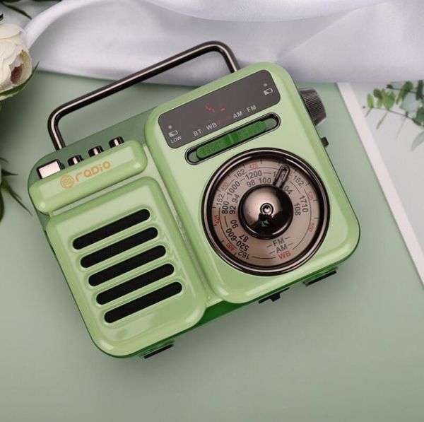 

outdoor speakers 2021 wild street retro style audio am fm wb hand-cranked solar radio portable bluetooth speaker sos alarm