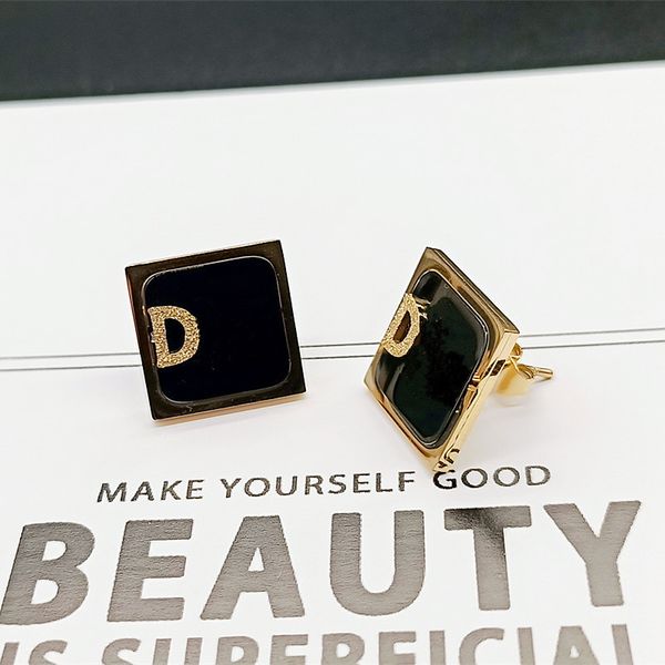 

fashionable small stud women's party simple and versatile trend earrings jewelry for lover does not fade, Golden;silver