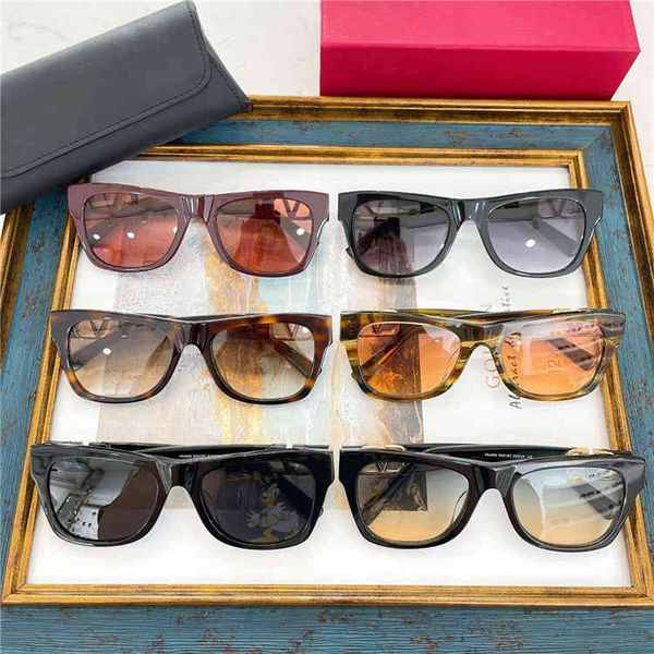 

2022 factory wholesale va's fashion box letter glasses legs sunglasses star same personalized sunglasses va4088, White;black