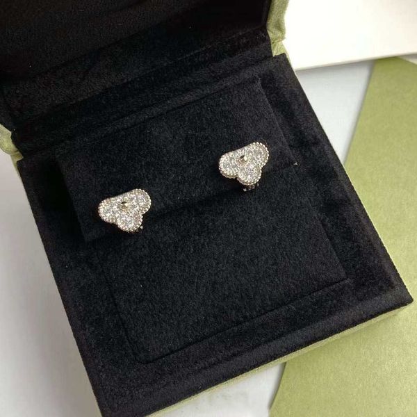 

2021 luxury quality v gold material clip earring with diamonds for women wedding jewelry gift have box stamp ps4832, Silver