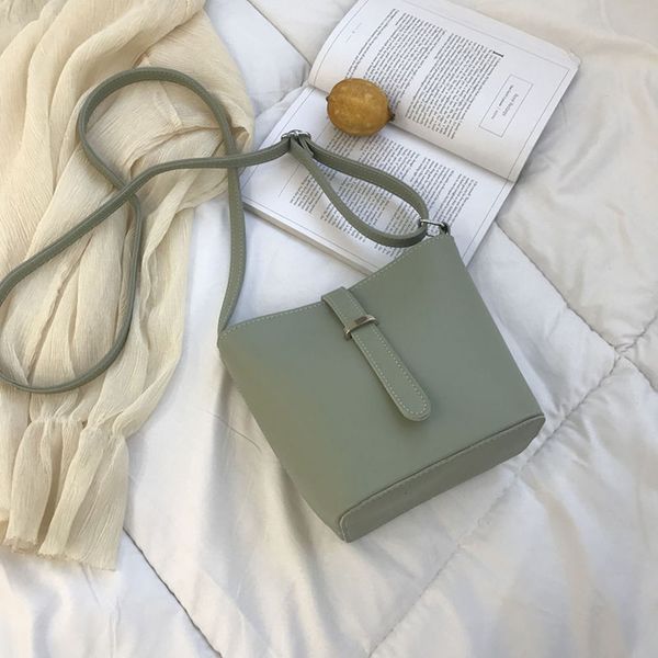 

mori's small bag women's 2021 korean fashion simple versatile msenger one shoulder bucket bag