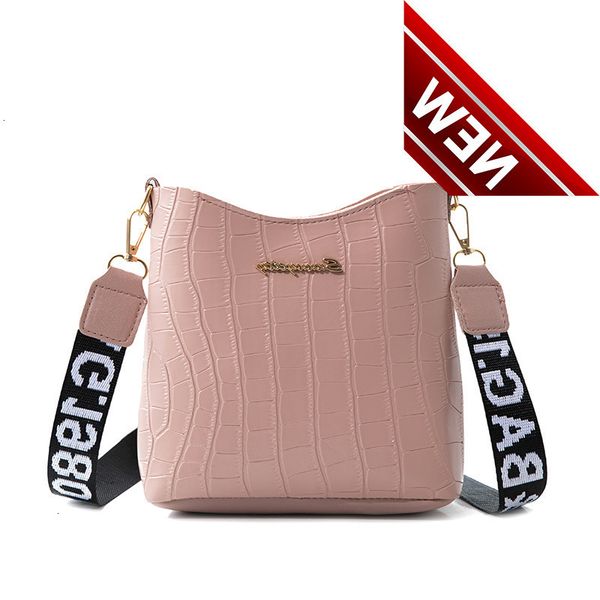 

messenger bags crocodile pu leather female crossbody shoulder hand for women 2022 ladies handbags
