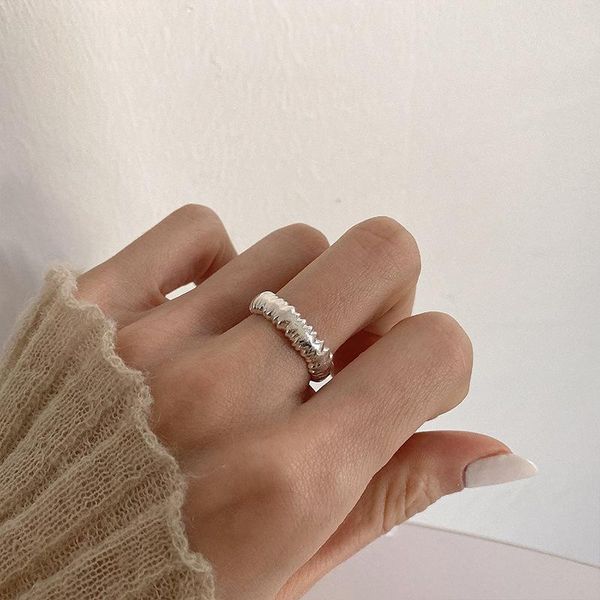 

wedding rings aomu simple silver color fashion creative irregular round textured metal open for women girls party 2021 jewelry, Slivery;golden