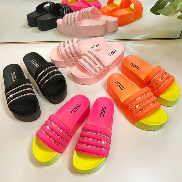 

women plus size slippers summer shoes sandals club beachwear sand shoe diamond thick-soled flip flops gradient panelled comfortable convenie, Black