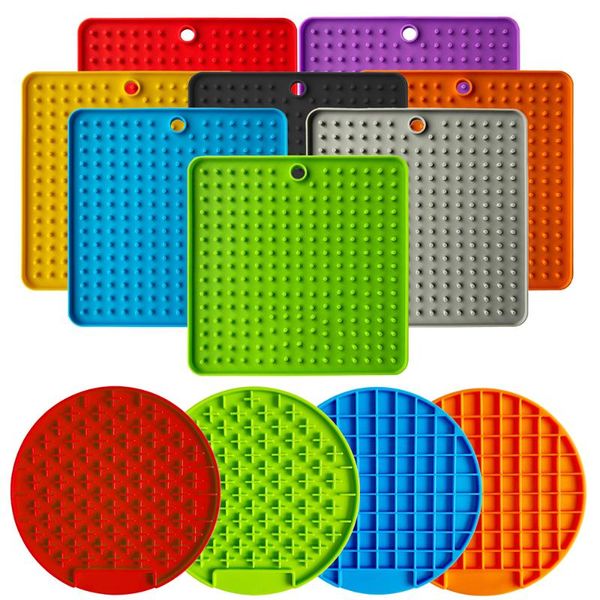 

1pcs pet supplies sucker licking pad placemat silicone slow dog multi-color bowls & feeders