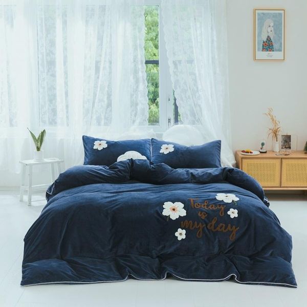 

bedding sets michiko home textiles european simple fresh quilt cover bed sheet pillowcase pure color crystal velvet double four piece set
