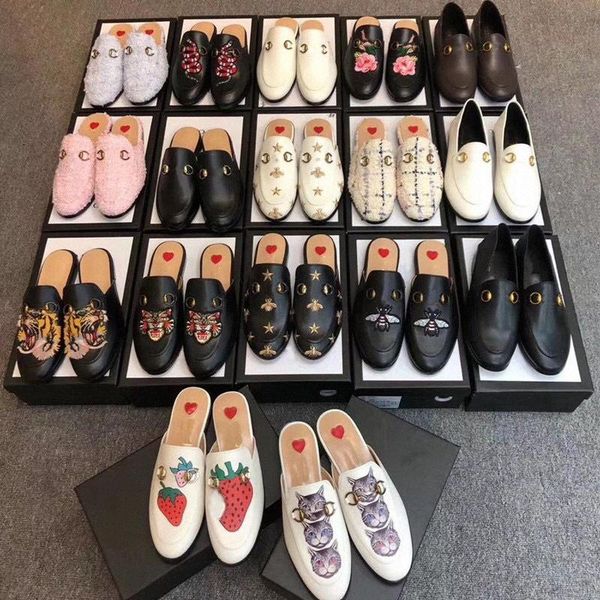 

2022 designer mules slippers women loafers genuine leather sandals luxury casual shoes horsebit half drag princetown metal chain shoe cowhid, Black
