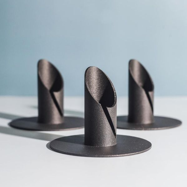 

4pcs/pack iron candle holders black and white cylinder candlesticks home diningtable decoration metal stand