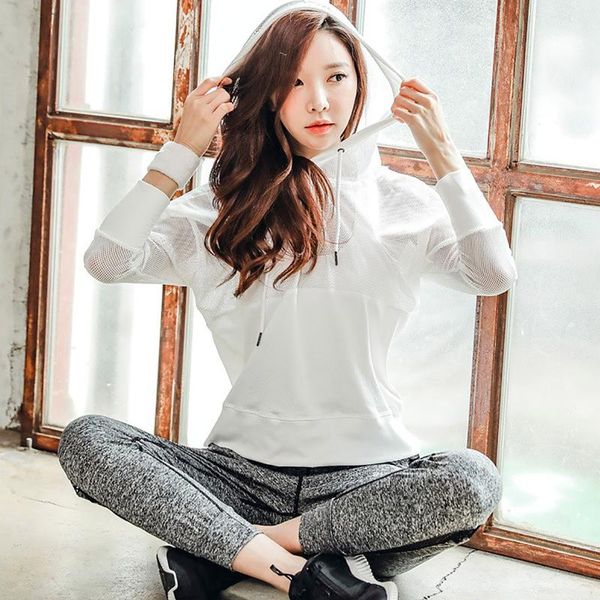 

yoga outfits women sportswear long sleeve quick dry breathable mesh splice running shirts ladies gym fitness sports shirt, White;red