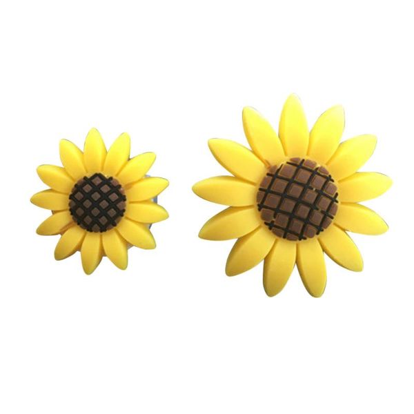 

car air freshener 2pcs creative sunflower shape fashion rubber interior ornament perfume clip for
