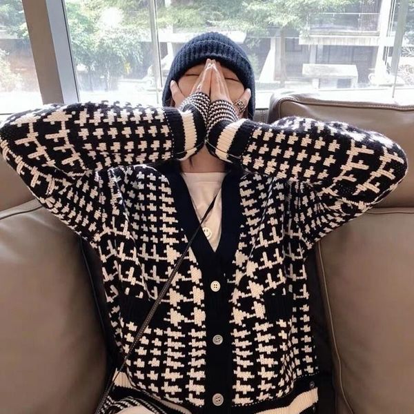 

women's sweaters houndstooth korea french women loose knitted sweater autumn winter wool oversized design ins chic vintage cardigan coa, White;black