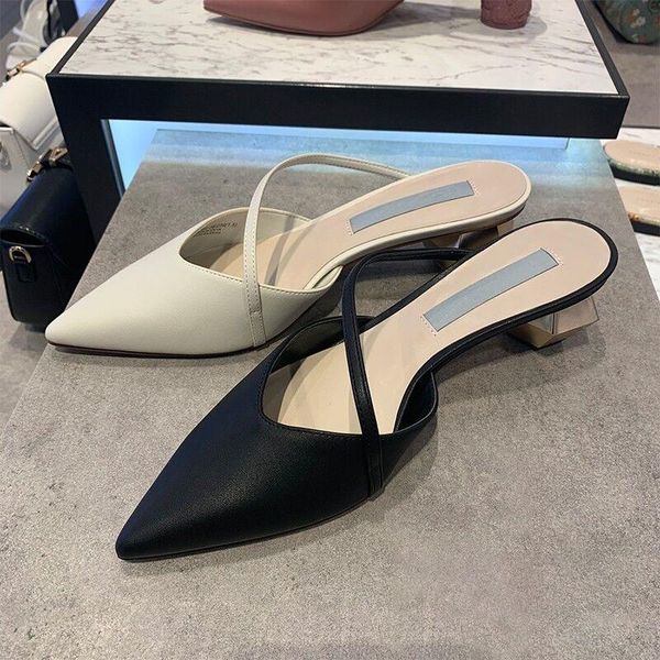 

pointed toe slippers casual square heel shoes woman 2021 female mule thin heels luxury block flat mules cover fretwork bonded le, Black