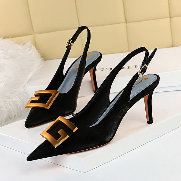 

dress shoes european and american fashion women's fine heel high shallow tip hollow metal quartet buckle single mqvd, Black