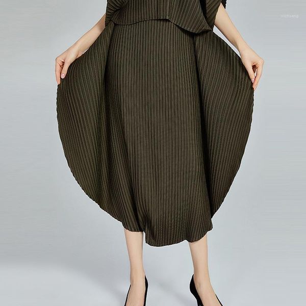 

women's pants & capris women large size summer 2021 fashion fan-shaped elastic loose casual miyake pleated trousers culottes female, Black;white