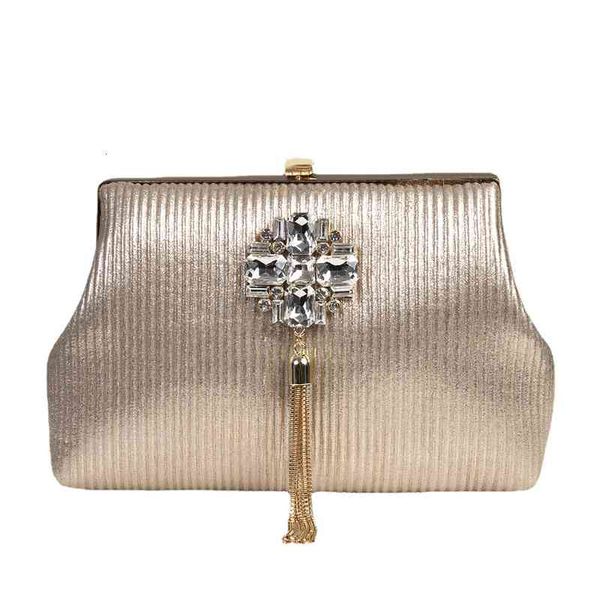 

autumn and winter decorative buttons, hand bag, diamond dinner women's chain bag