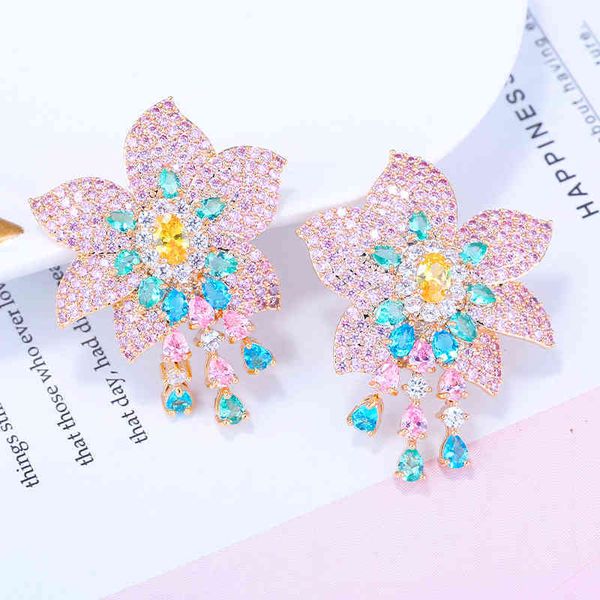

luxury flower design cubic zirconia women fashion wedding banquet stud earrings xiumeiyizu brass jewelry, Golden