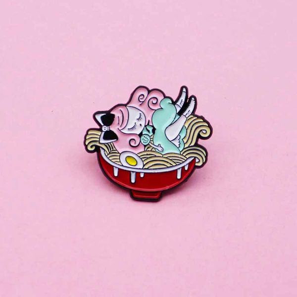 

noodle girl pins brooch badge enamel pins women jewelry hot, Blue