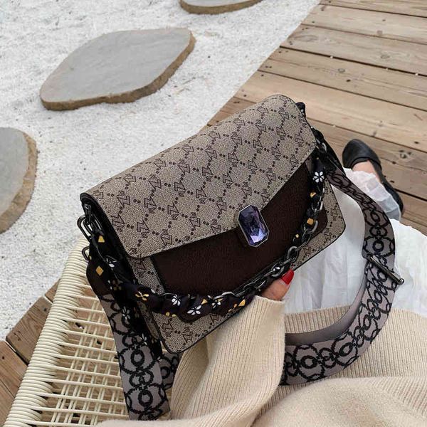 

2022 factory wholesale handbag spring texture single shoulder women's square
