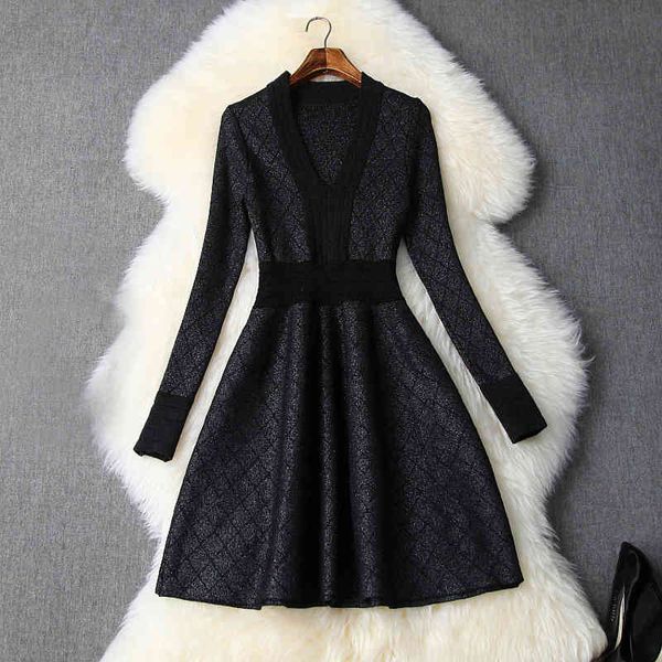 

Autumn Winter Black Long Sleeve V Neck Plaid Print Knitted Buttons Short Mini Fashion Casual Glitter Dress & Dresses O2410375, Black;gray