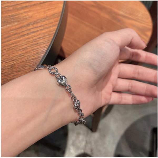 

link, chain modern jewelry heart bracelet 2021 design vintage temperament selling one layer metal for girl party gifts, Black