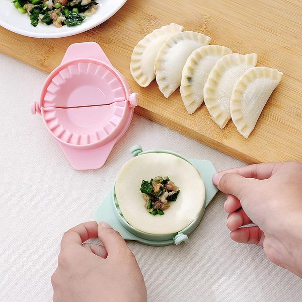 

baking & pastry tools diy dumpling mould plastic dough maker press pie mold equipment easy kitchen