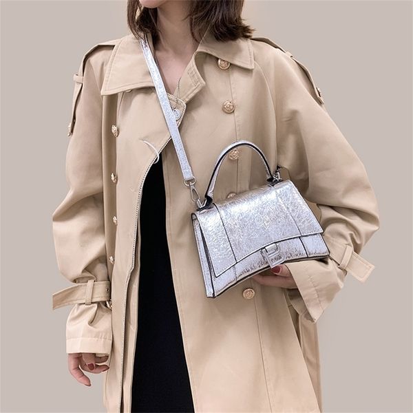 

designer sale live broadcast saddle bag new women's single shoulder messenger bag autumn and winter hand versatile t6t5