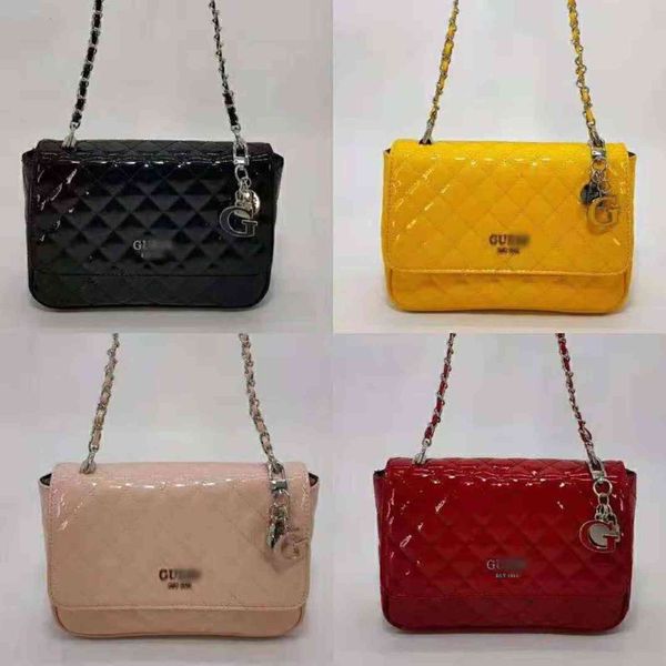 

2021 new guss bag oil wax leather paint pendant embroidered lattice chain women's single shoulder oblique span