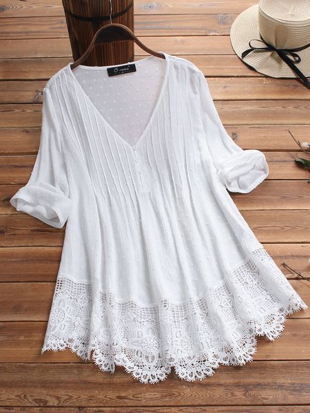 

new jacquard pleated lace cut-out v-neck shirt for women in summer of 2019, White