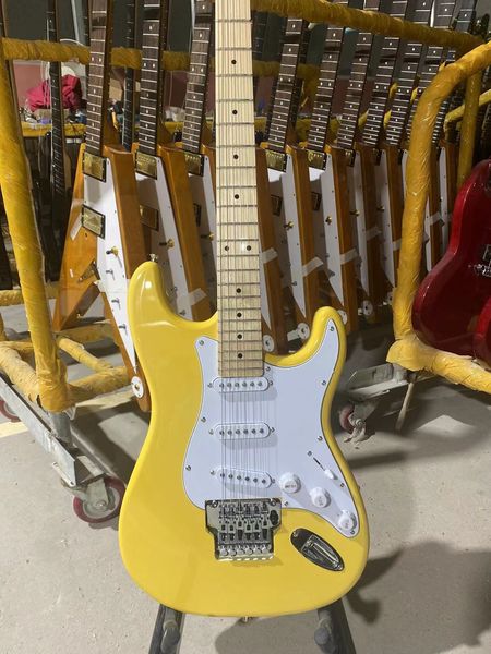 

st electric guitar double lock tremolo system chrome hardware maple fingerboard
