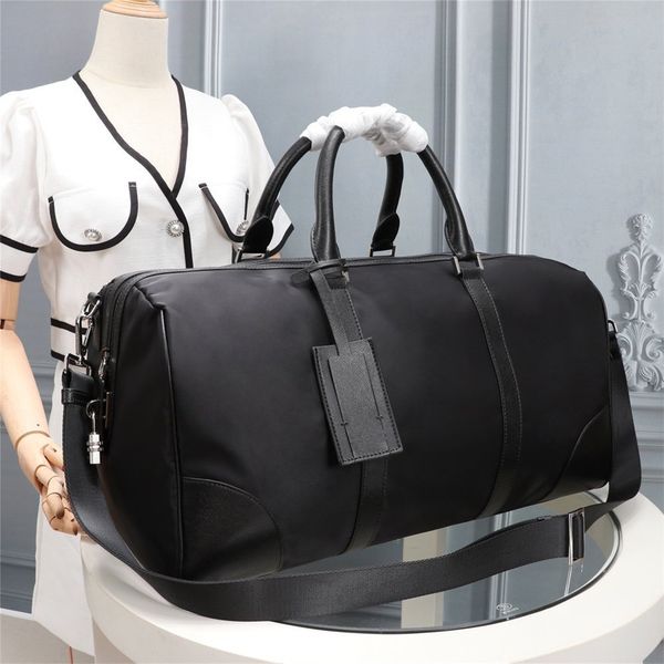 

70% off design hbag you cannot links with s here, please contact me, i will send real detailed pictures and links, thank you. jm8z